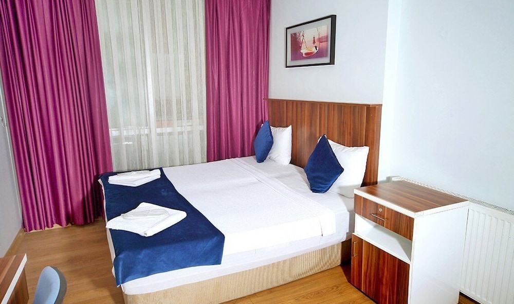 Garden Hill Hotel