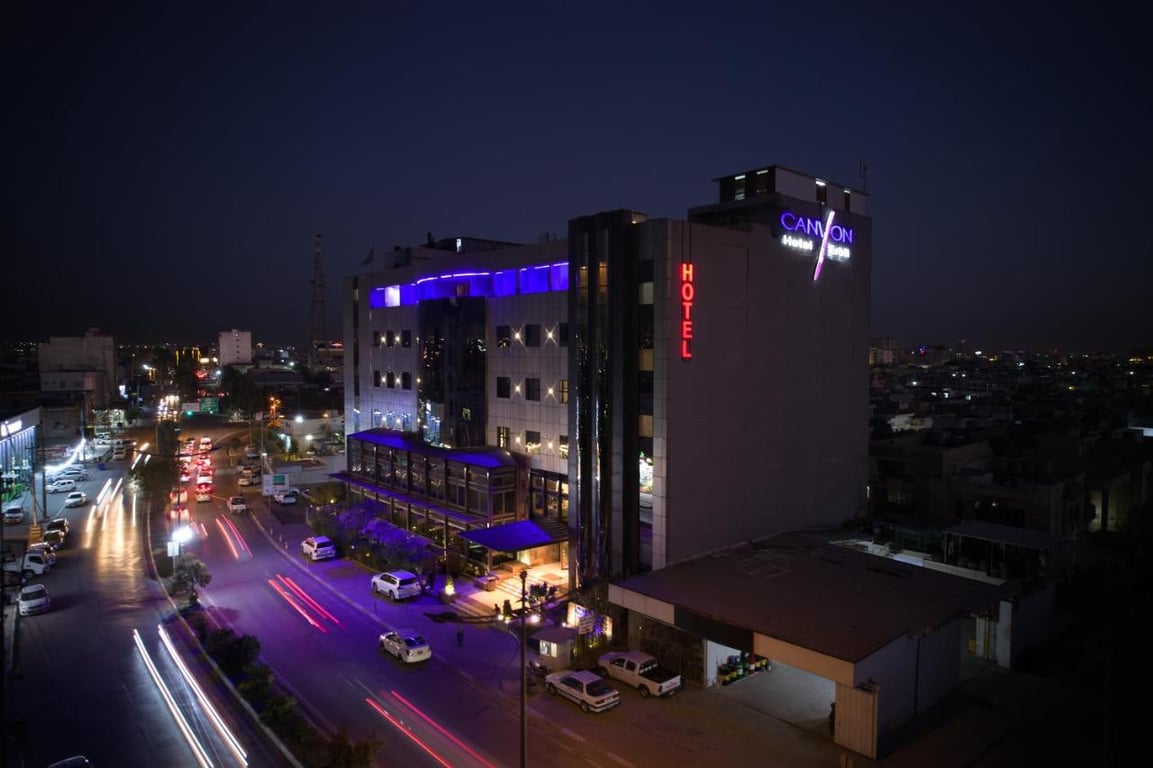 Canyon Hotel