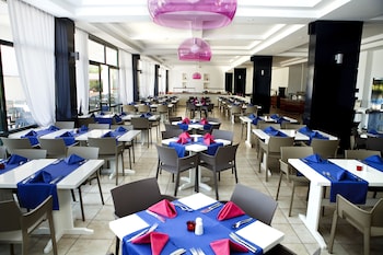 Diamond Sea Hotel (62 Km Away From Antalya)