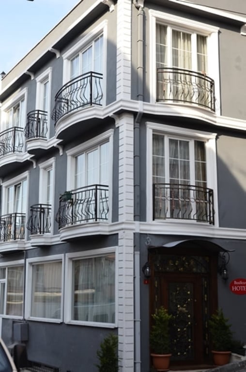 Basileus Hotel