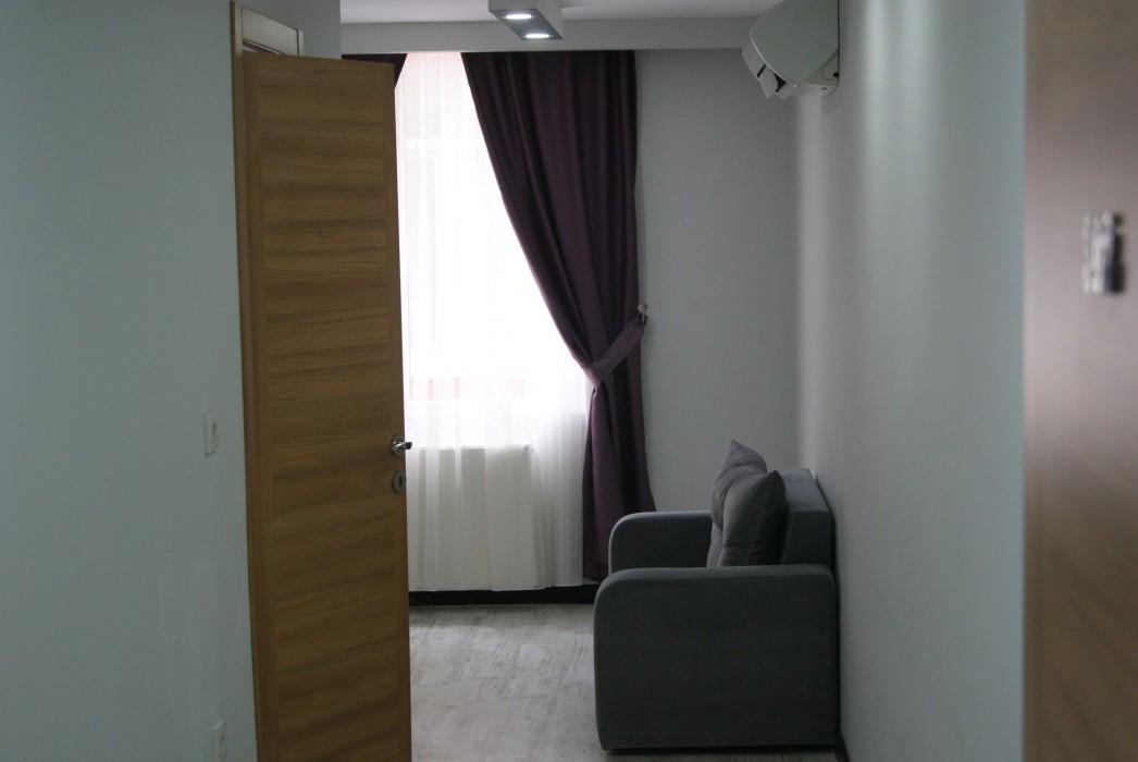 Moon Suit Otel
