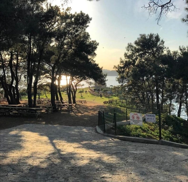 Selanikli Pansiyon Heybeliada