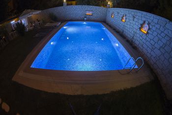Derin Alacati (also Known As Derin Konak Hotel)