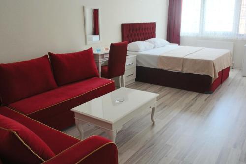 Kayra Hotel