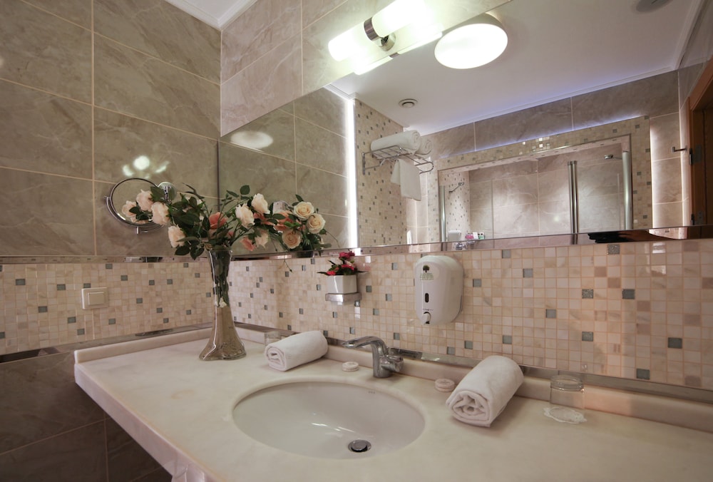 Kadak Garden Istanbul Airport Hotel