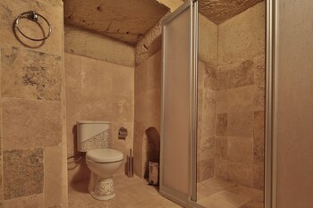 Turbel Cave House