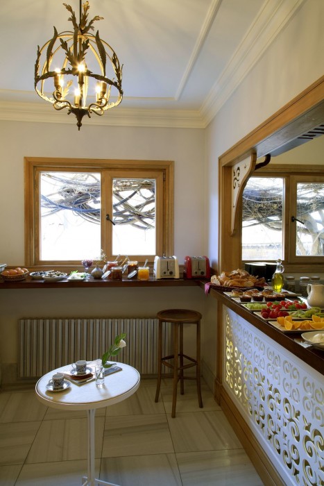 Empress Zoe Hotel