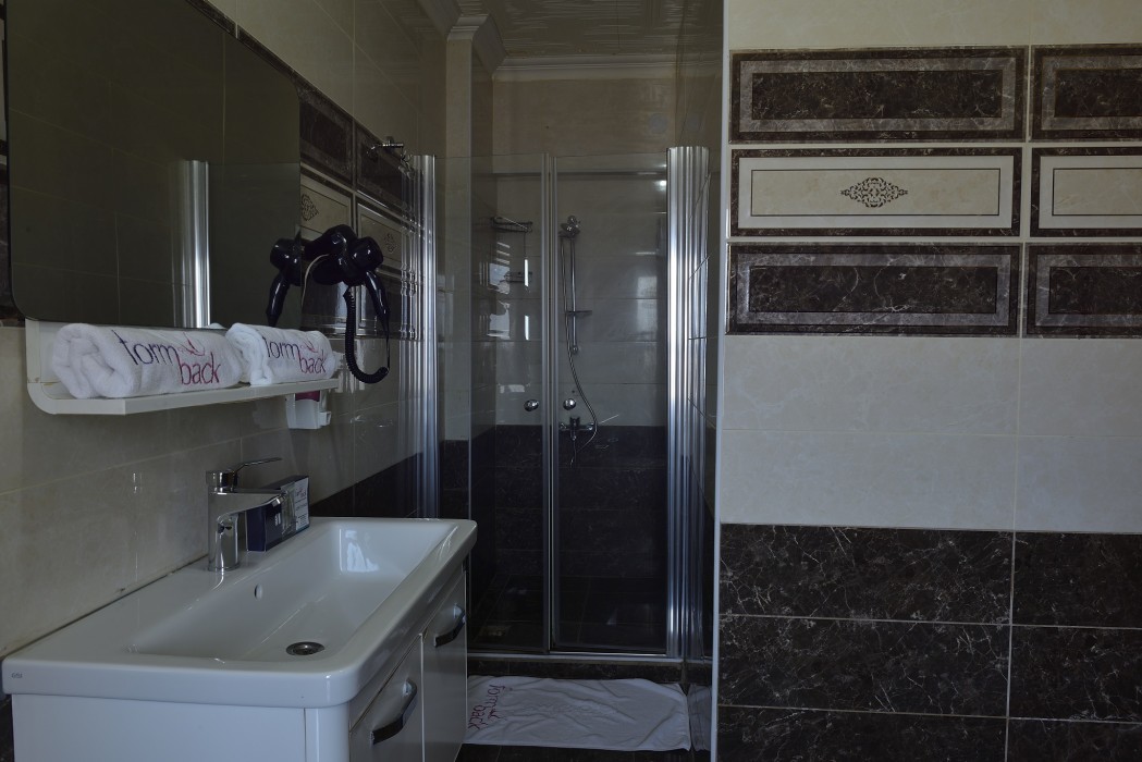 Formback Thermal Suit And Apart(as Know As Formback Thermal Hotel Bursa)