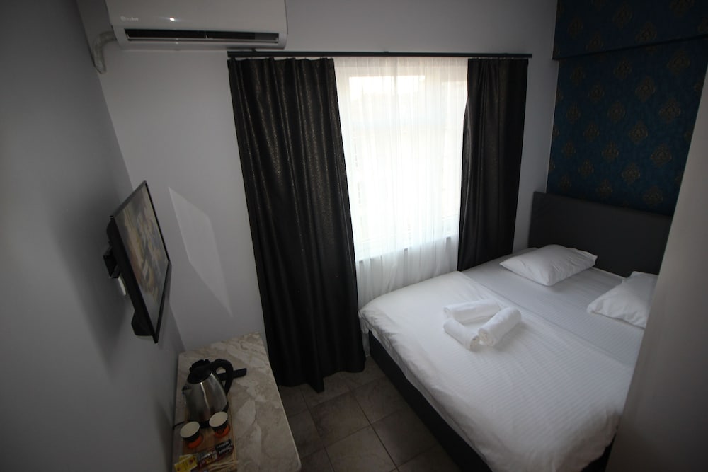 Corlu Safir Hotel And City Center(39km Away From Tekirdag)