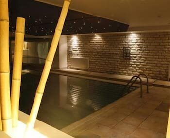 Samm Bistro Spa Hotel(Also Known As Samm Boutique Class)