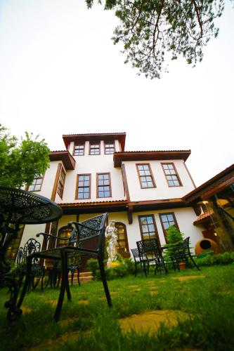 Akif Bey Konagi (please Contact The Property In Advance)