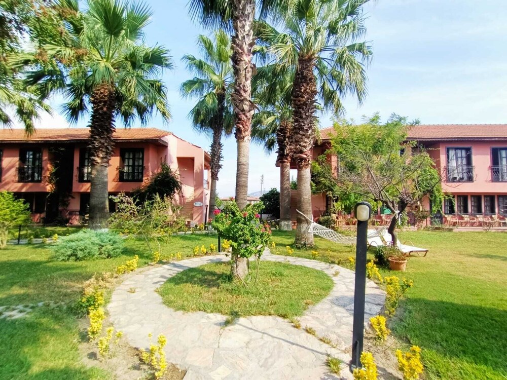 Palme Dalyan Hotel (83 Km Away From Marmaris)