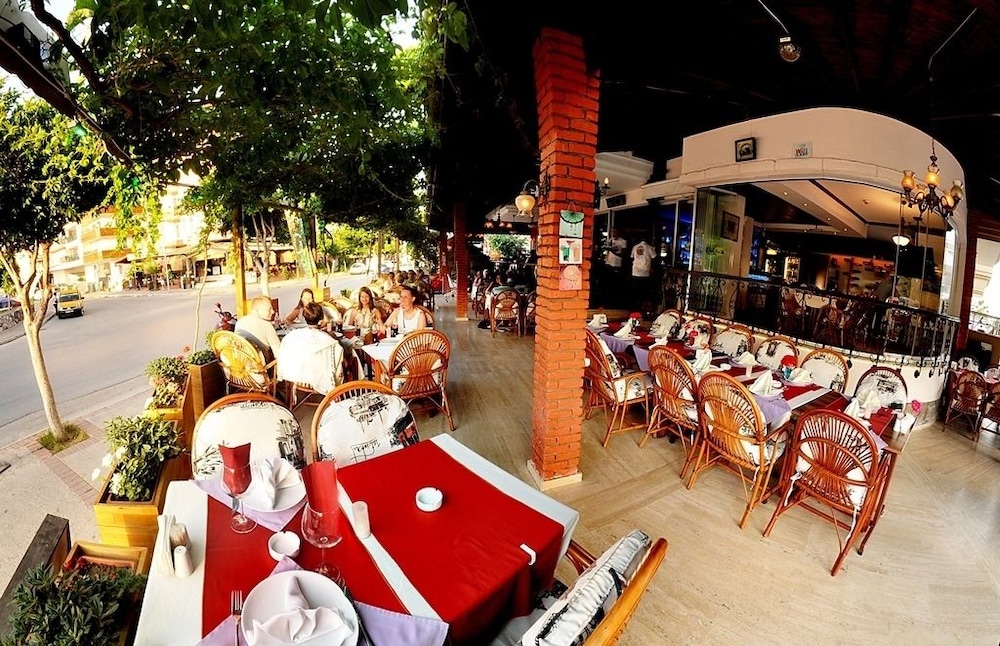 Sunway Apart Hotel
