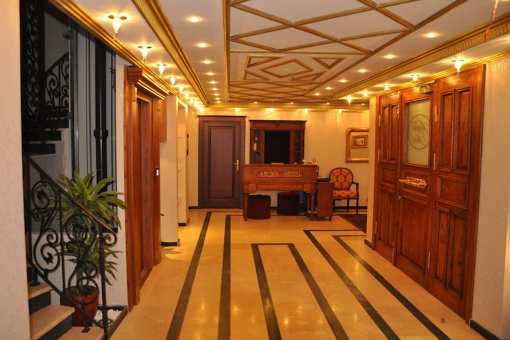 Aruna Hotel (also Known As Aruna Hotel Boutique)
