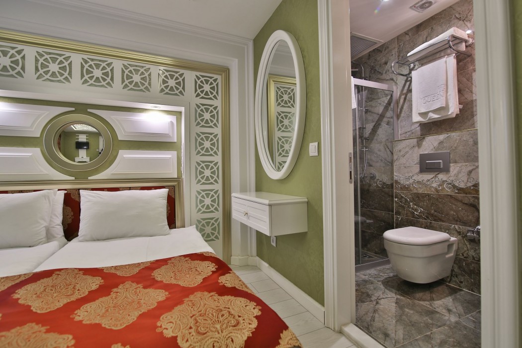 Queens Land Istanbul Hotel