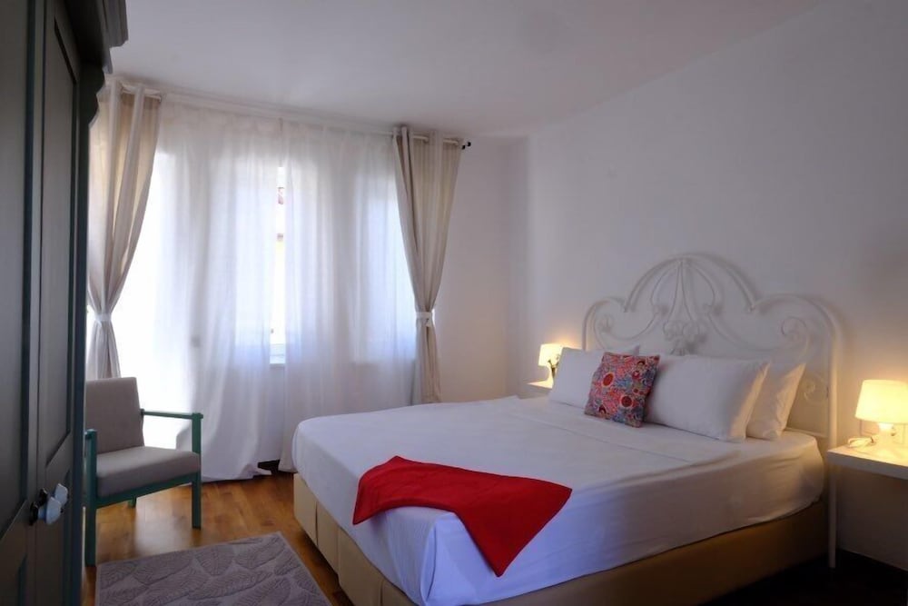 Yonca Anjelika Otel (27Km Away From Fethiye)