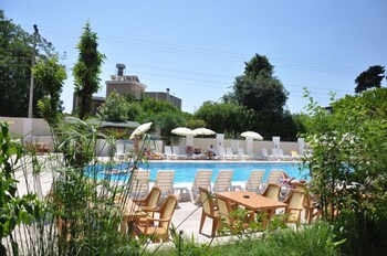 Akasia Resort All Inclusive (35km Away From Antalya)
