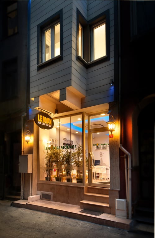 Lemon Residence