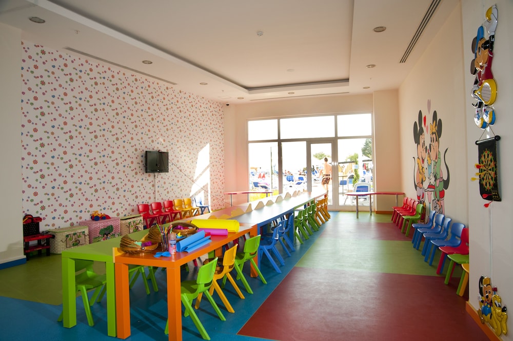 Side Prenses Resort Hotel And Spa All Inclusive (70Km Away From Antalya)(Does Not Accept Men Only Bookings)