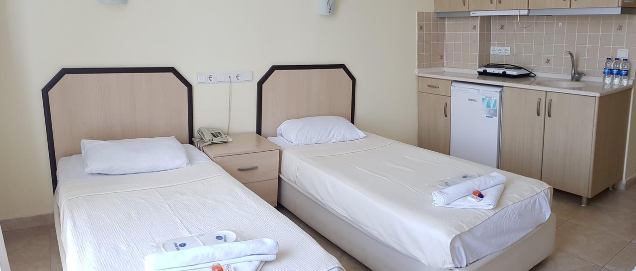 Berrak Su Hotel