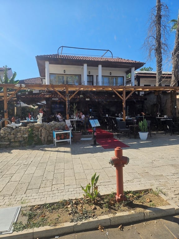 Guven Hotel(75 Km Away From Antalya)