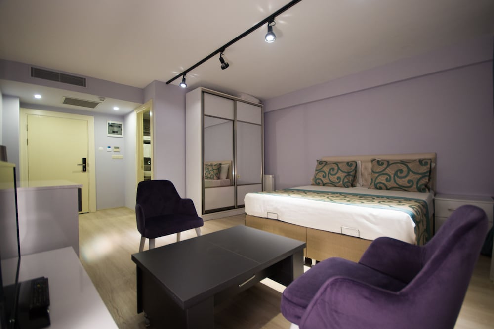 Eps Suite (To Make Arrangement For Check In Please Contact The Property At Least 5 Days In Advance)