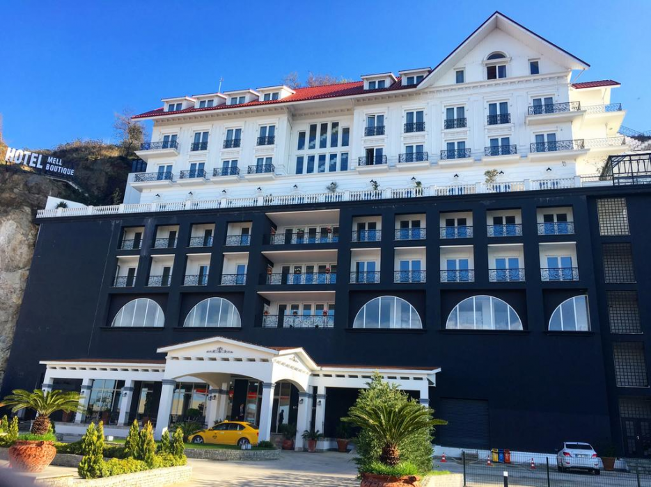 Mell Hotel