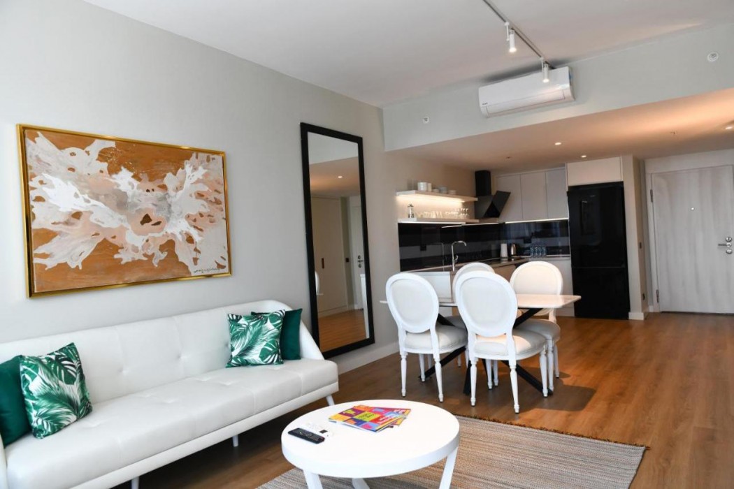 G Tower Furnished Apartment Rentals (27Km Away From Istanbul)