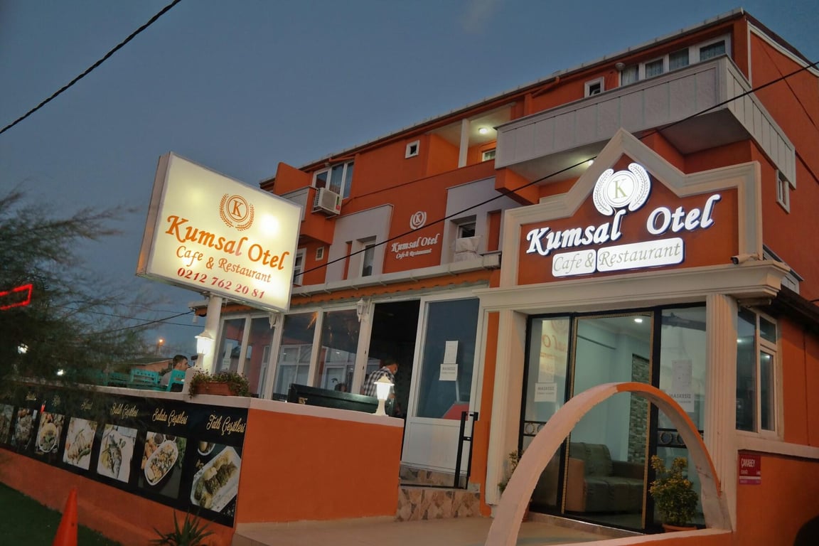 Kumsal Otel