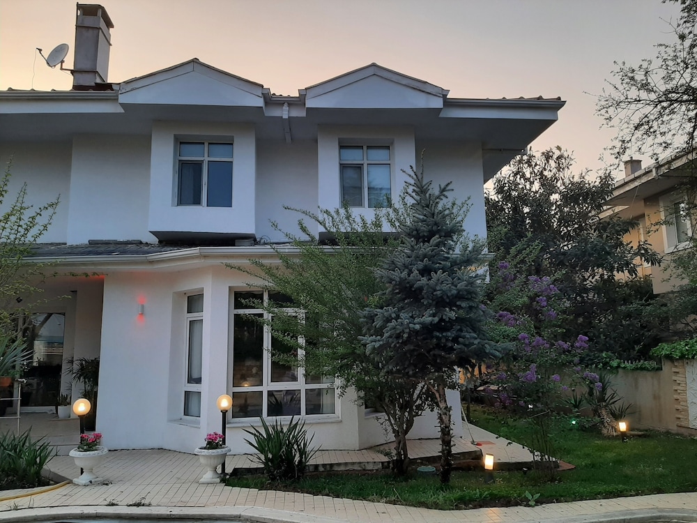 Garden House (36Km Away From Istanbul)