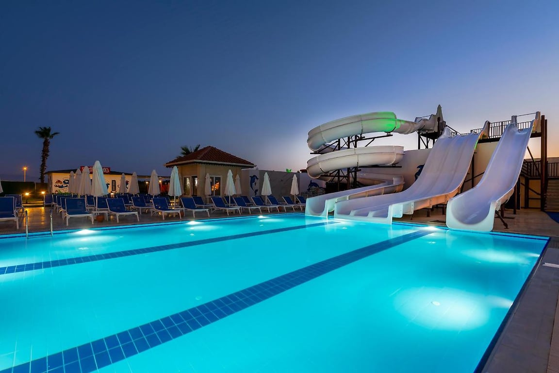Lavia Hotels Lara (Also Known As Armas Lara) (21Km Away From Antalya)