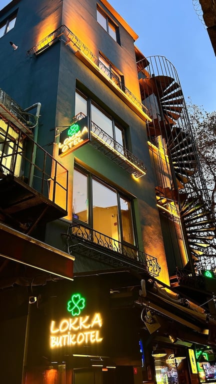 Lokka Hotel