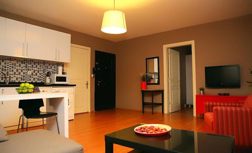 Akin Suites