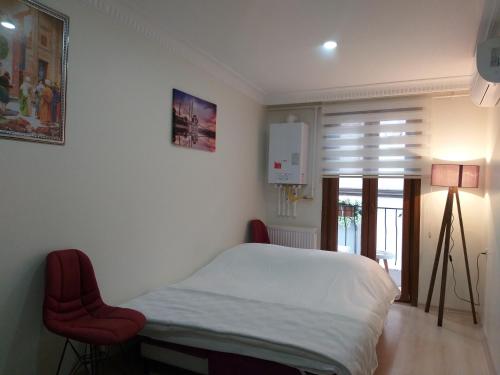 Pera Colour House