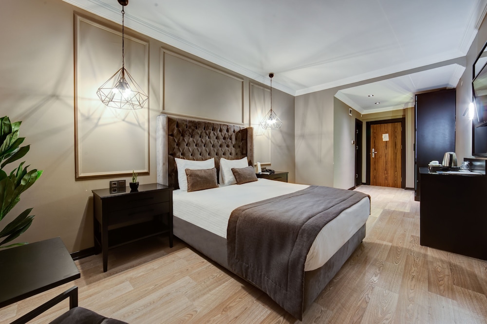 Sahil Marti Hotel
