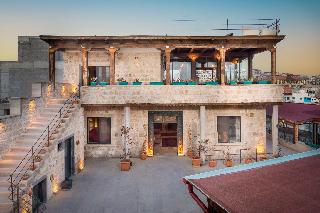 Megaron Cave Hotel (also Known As Argeus View Cave House)