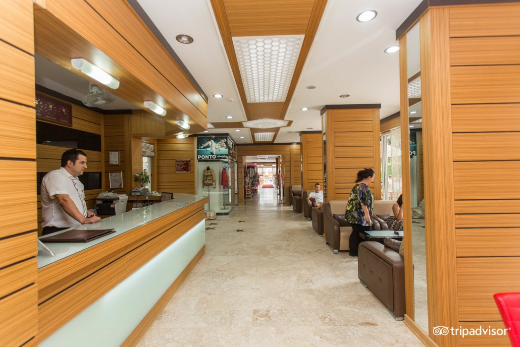 Galaxy Beach Hotel(14km Away From Alanya)