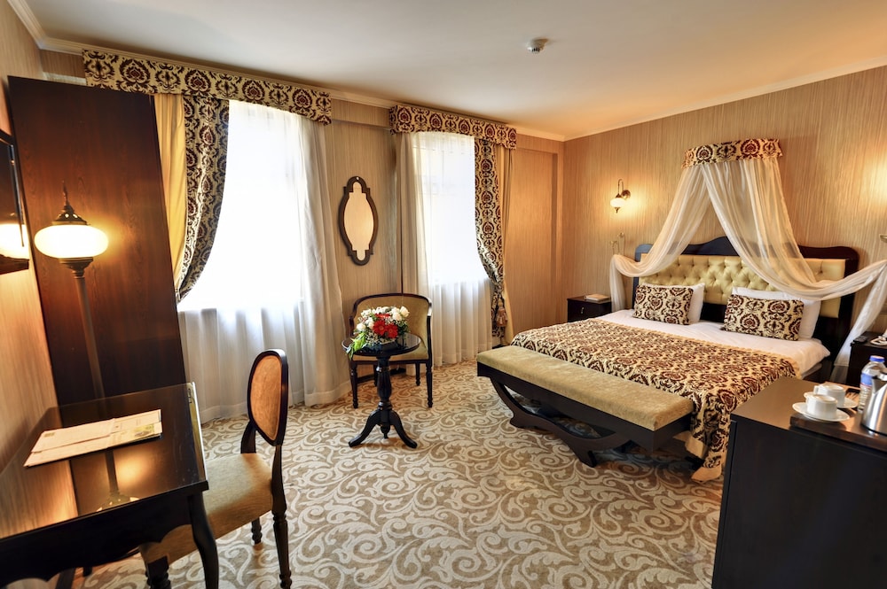Cevdet Sunay Hotel