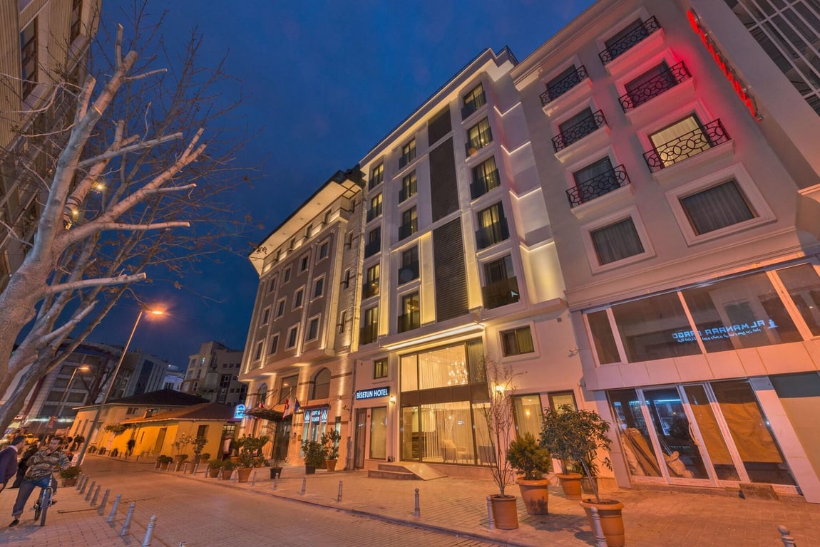 Bisetun Hotel