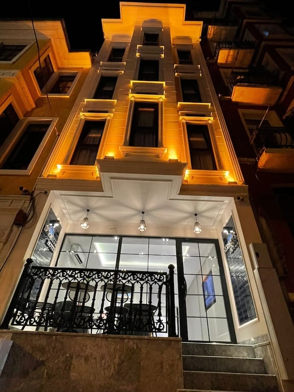 Sel Suite Hotel