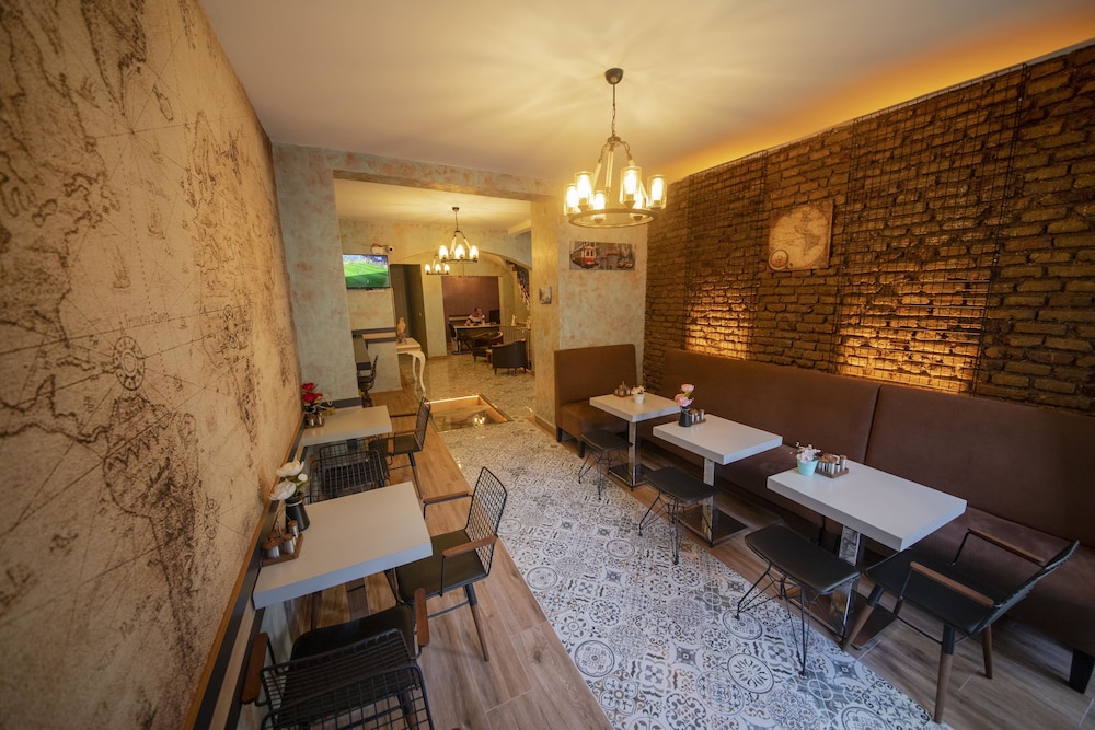 Royal Taksim Suites Hotel