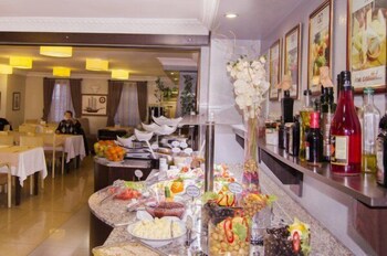 Anibal Hotel