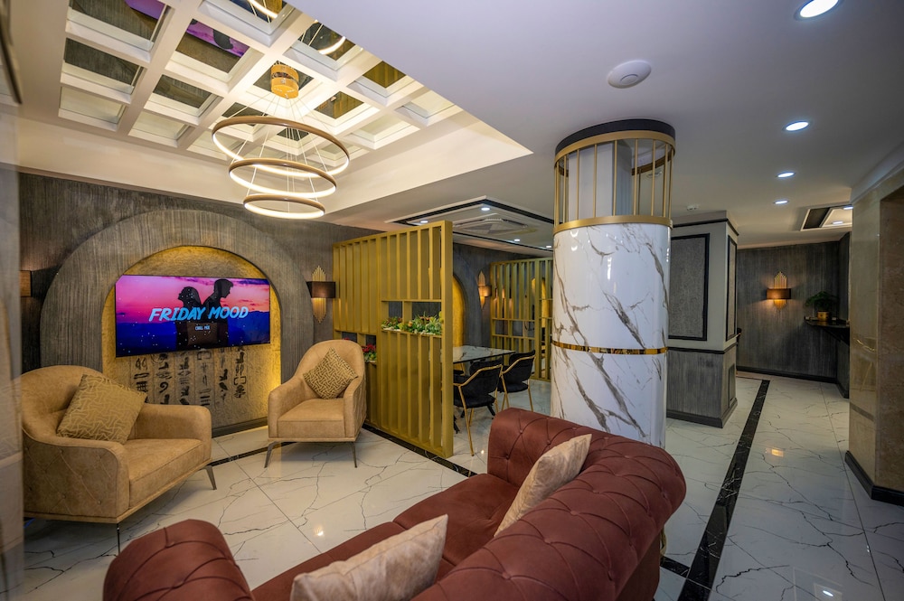 California Hotel