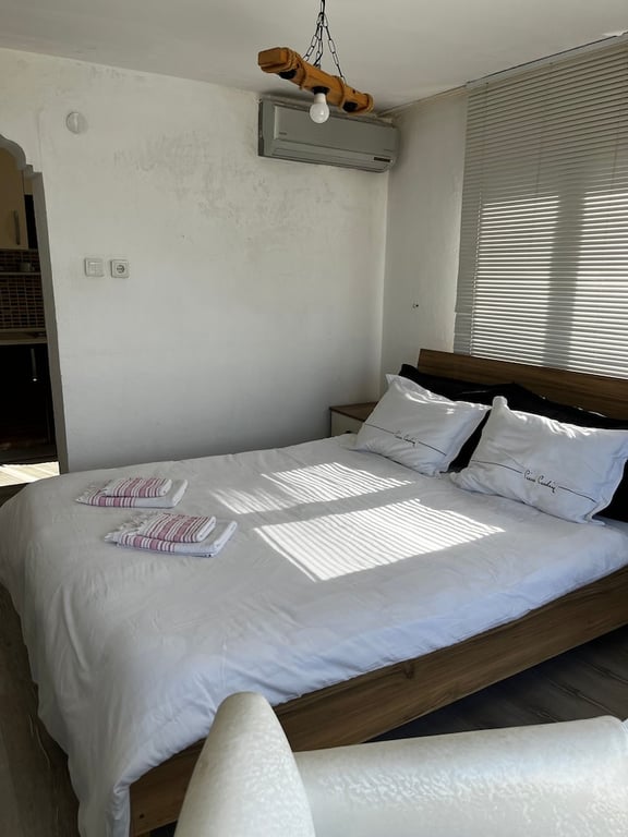 Myra Apart Otel (50 Km Away From Izmir)