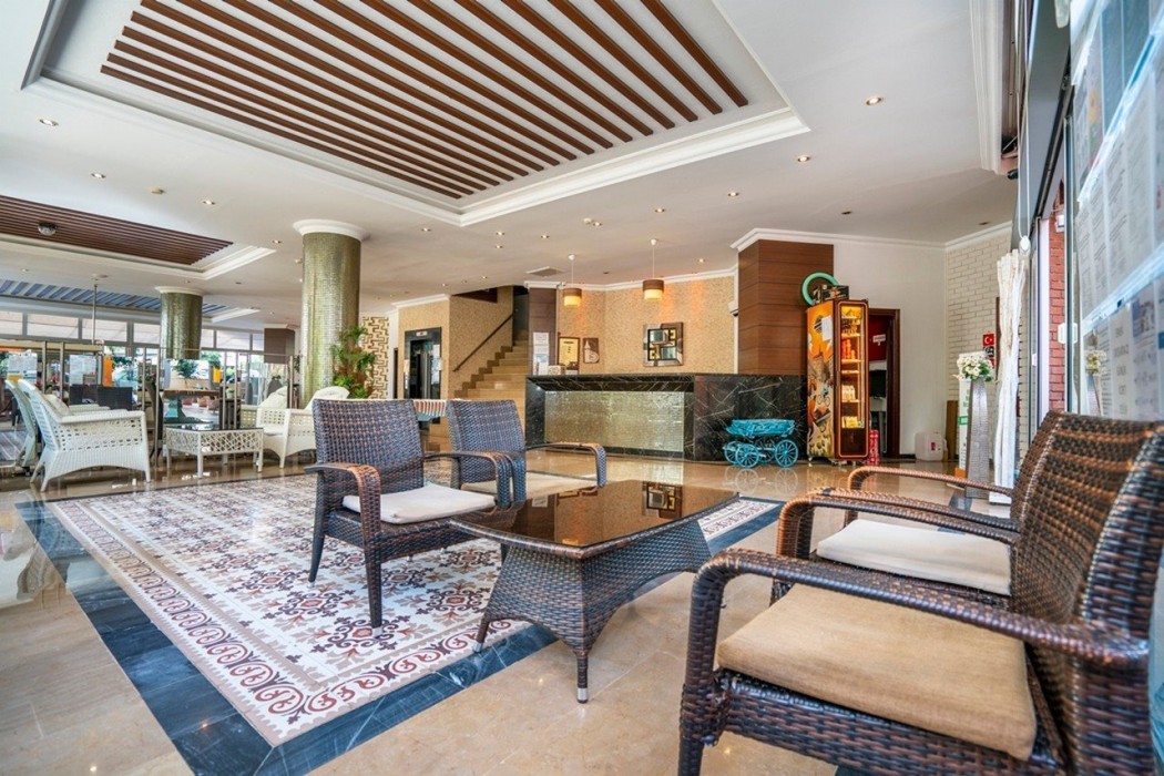 Carmen Suite Hotel