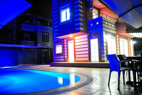 Happyland Sdt Villa