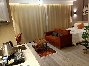 Falcon Palace Hotel (46km Away From Istanbul)
