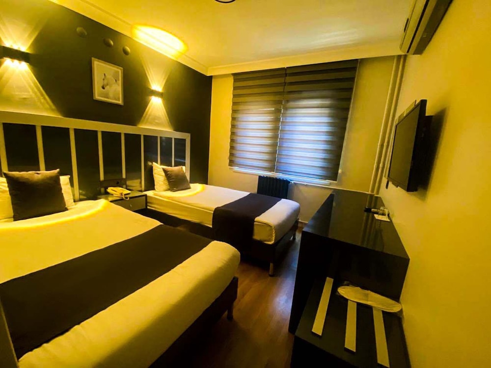 Rer Hotel