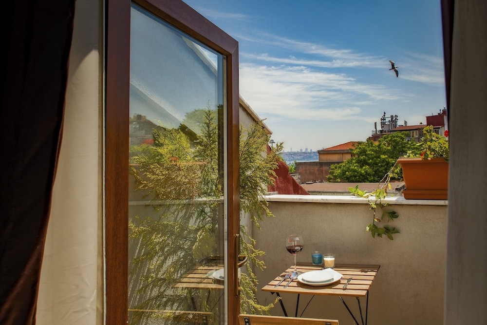 Kavalali Suites