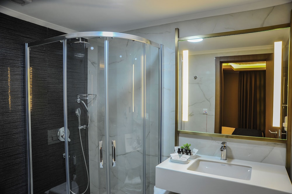 The Alpinn Suit Otel